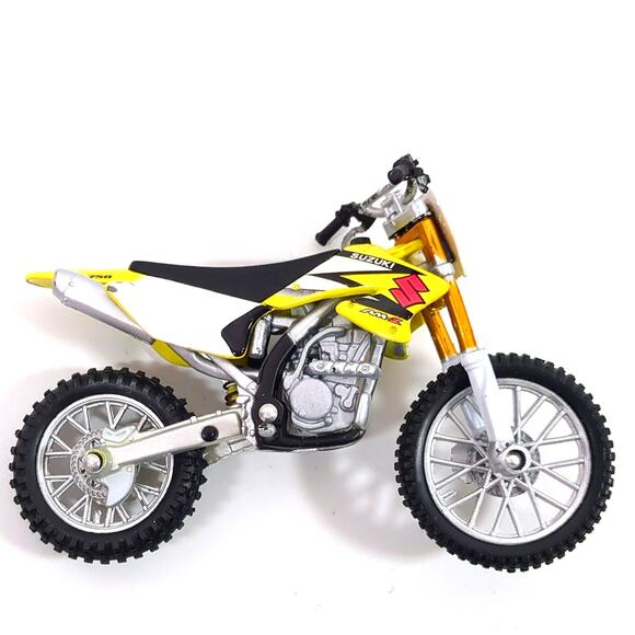 Suzuki Z50 Diecast Motorcycle Dirt Bike 1/32 Scale Yellow Black White VTG - Picture 2 of 5